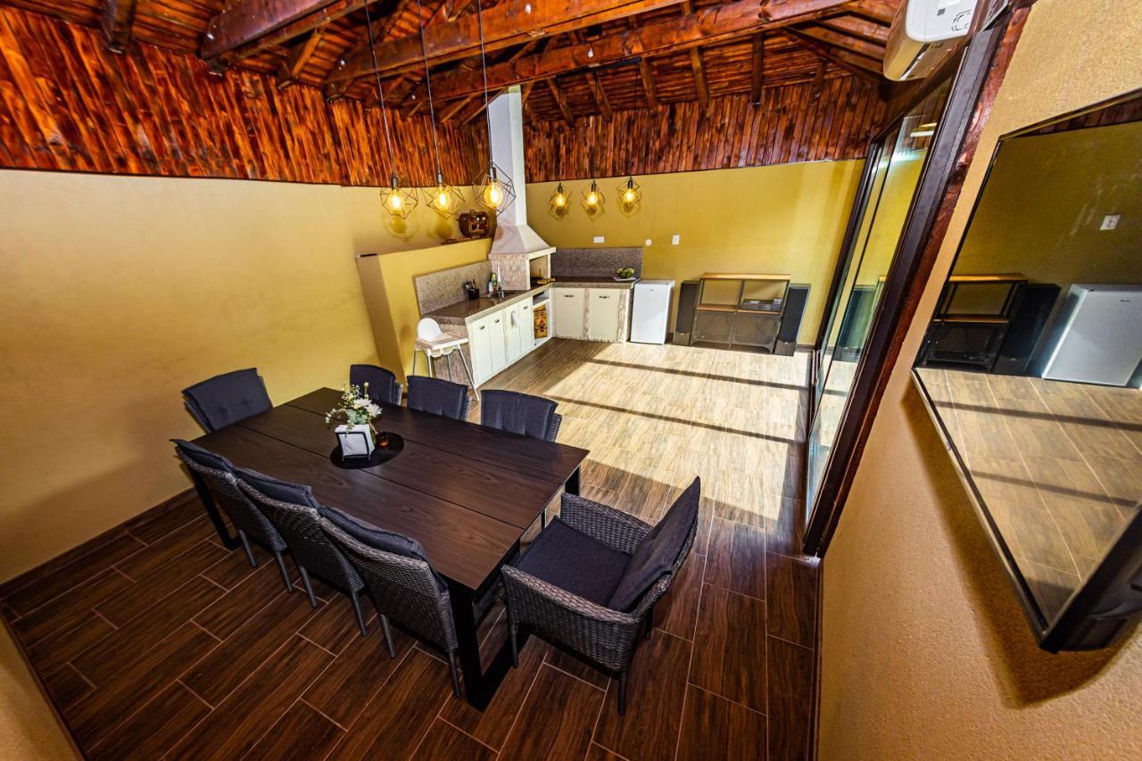 ספרבה בניה Forest Oasis Guest House Free Parking מראה חיצוני תמונה