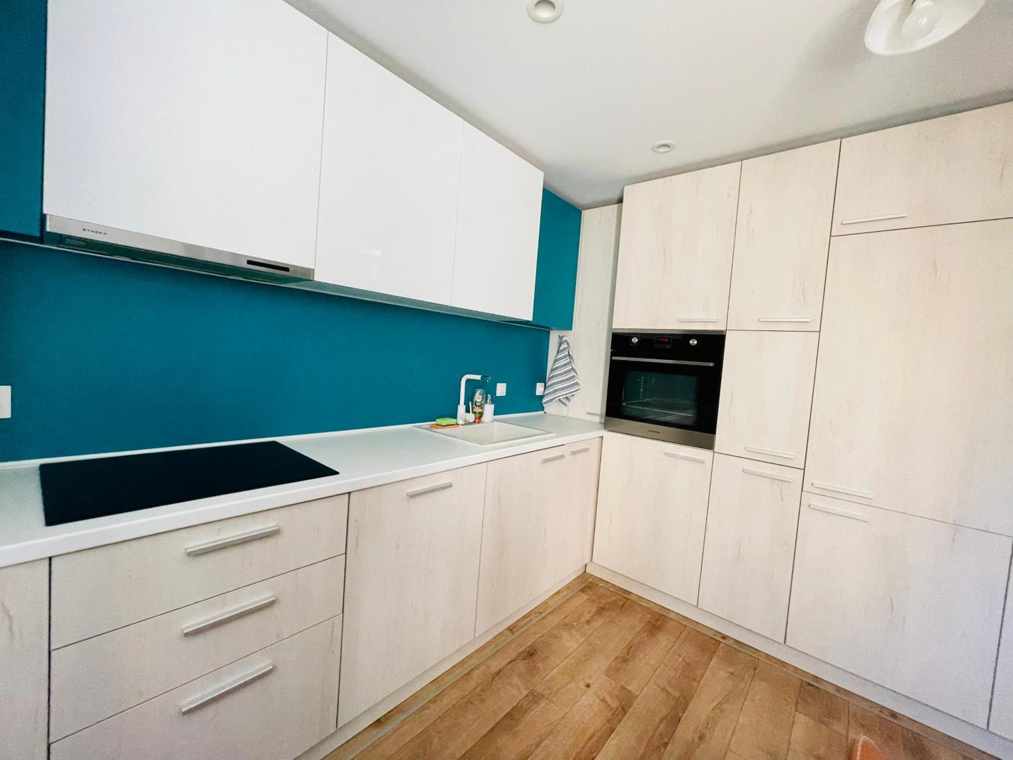 ספרבה בניה Forest Oasis Guest House Free Parking מראה חיצוני תמונה